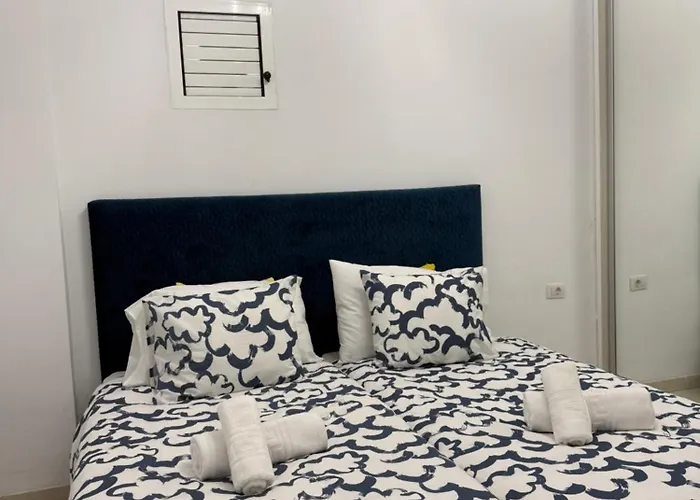 Apartment Paradise *